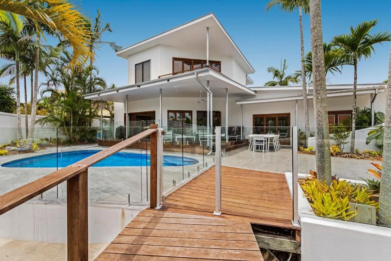 Holiday home 14 Cooran Court Villa Noosa Heads Australia